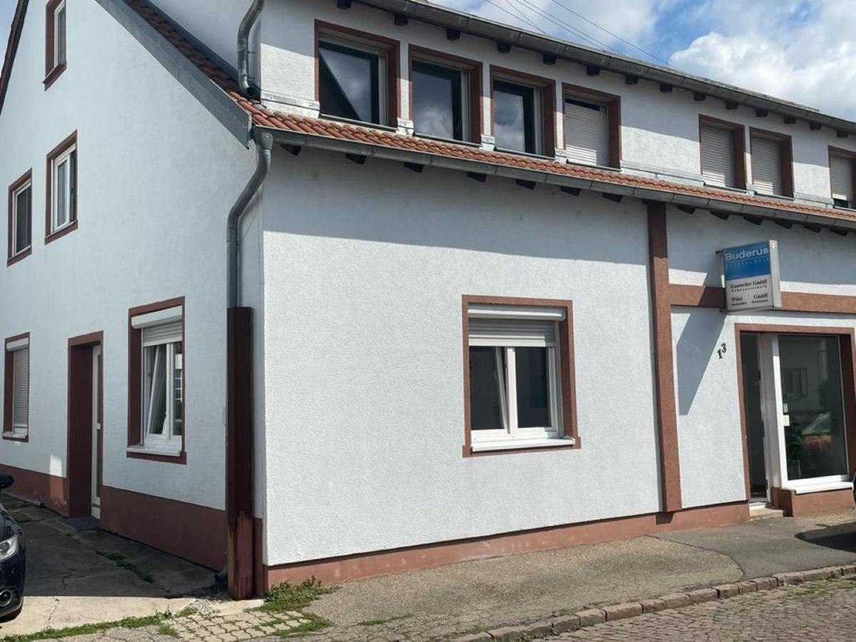 Haus Gerda Apartamento Neustadt an der Weinstraße Exterior foto